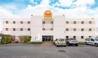 Premiere Classe Bordeaux Nord - Lac Hotel a Bordeaux
