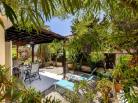 Anas Kiti Seaside Villa Hotels in Perivolia
