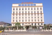 Le Vivanta Hotels in Waliv