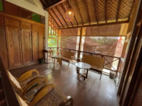 Saka Homestay Boutique & Cafe
