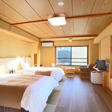 Shibu Hotel