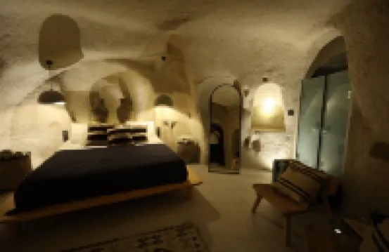 波塔米亞洞穴套房