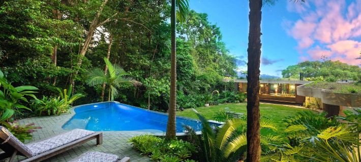 The Planchonella House - Eco Stay de Luxe Hotels in Cairns