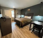 Mountain View Inn - balcony