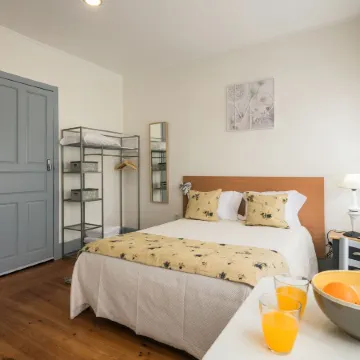 A Francos Burguer Station 2