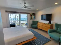 Sea Horse Resort Hotels in der Nähe von Sunglass Hut