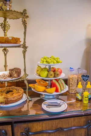 Pousada Dom Petrópolis Отели рядом с достопримечательностью «Palácio Rio Negro»