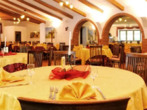 水晶山莊 皮亞諾堡酒店