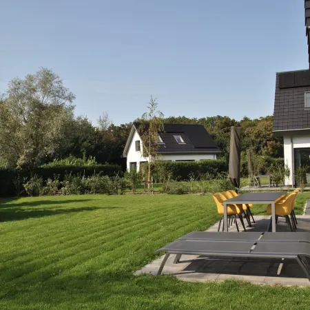 Great Holiday Home Energy Neutral on Texel with Sauna and Sun Shower