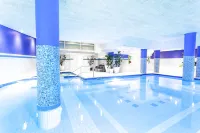 Van der Valk Theaterhotel Almelo - piscina