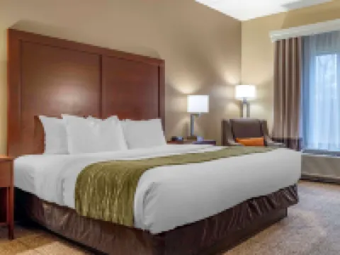 Comfort Inn Duncansville - Altoona Hotels in Blair County
