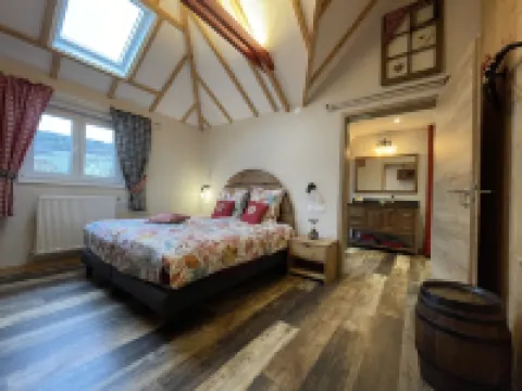 蘭帕特庇護飯店