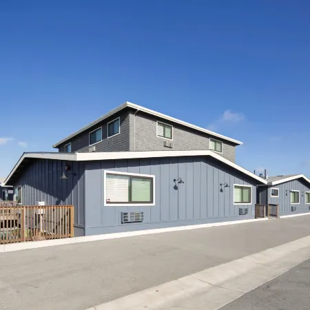 Inn at Moss Landing Point
