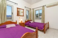 Villa Jan Lui Large Private Pool Walk to Beach Sea Views A C Wifi Eco-Friendly - 3296