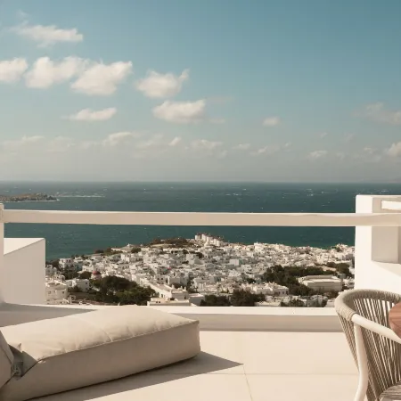 Lovia Mykonos