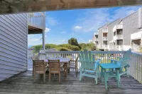 Barrier Dunes 161 - 195 by Pristine Properties Vacation Rentals - Parkering