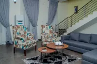 Stunning 3-Bed House in Sapele Hotels in Sapele