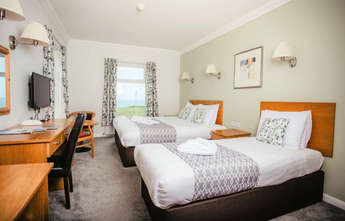The Kilbirnie Hotel