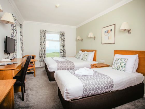 The Kilbirnie Hotel