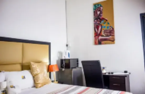 18 on Sherlock Hotel di 