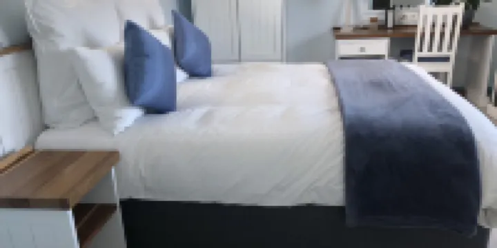 BlueSky Arniston Guest House - Chambre Double De Luxe