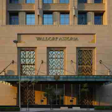 Waldorf Astoria Doha West Bay Hotel Exterior