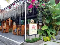 Hidden Padma Retreat Hotels near Mozaic Restaurant
