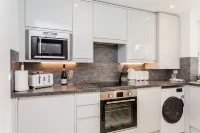 免費停車的現代住房 | 由Huluki Sussex Stays提供 London Road Brighton Station附近的飯店