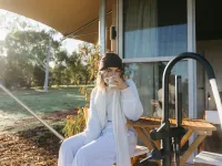 Canvs by Cabn Seppeltsfield Barossa Hotels in Nuriootpa