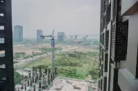 Cozy and Restful Studio Sky House Alam Sutera Apartment - 2-Star