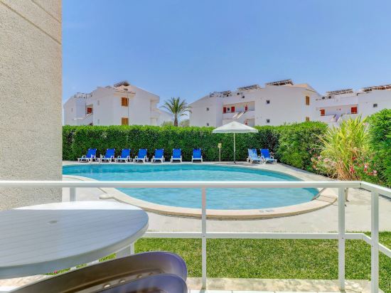 Apartamentos Llevant