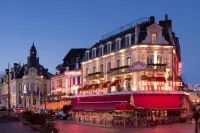 Hotel & Restaurant le Central Trouville Hotels in Trouville-sur-Mer