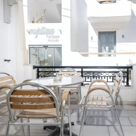 Depis Apartments
