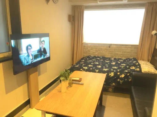 Tokyo Art House