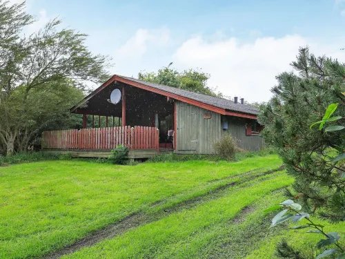 Spacious Holiday Home in Struer Near Ocean