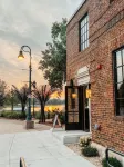 Hatchery Riverside Hotel & Event Venue Hotels in La Crosse