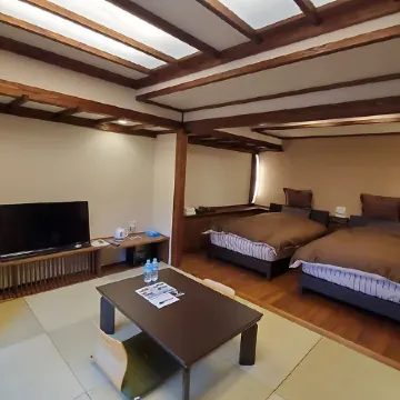 Ryuzunotaki Riverside Kei Отели рядом с достопримечательностью «Храм Онсенджи»