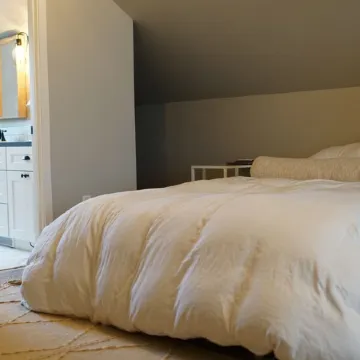 Fresh and Airy 2B / 2B Отели в г. Эверетт