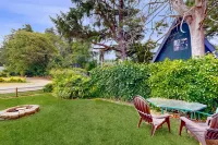 The Cottage in the Grove