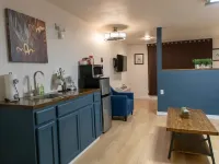 Cactus Cabin with skydeck 알파인 호텔