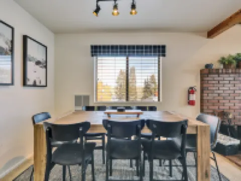 Cozy Mountain Getaway with Wood-Burning Stove - Inviting Retreat