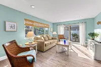 The Sand Dollar Suite – Coastal Comfort with Style steps to Siesta Key Beach and Pet Friendly! 西耶斯塔島住宿飯店