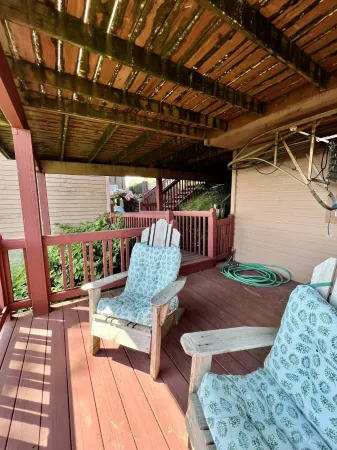 Ocean View and Private Deck - Exquisite Alaskan Sanctuary Отели в г. Кодиак