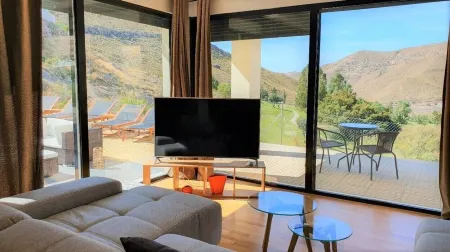 Villa André con Piscina, Barbacoa, Wifi & Satélite