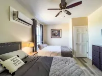 Coastal Blue: Minutes to Cedar Point and Sports Complex! Sleeps 10