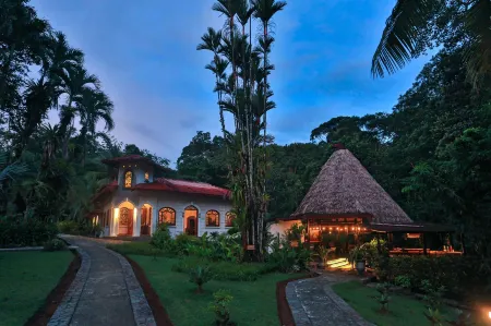Scp Corcovado Wilderness Lodge