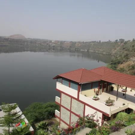 Asham Africa Hotel and Resort