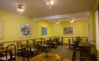 Hotel Plaza Yara - sarapan