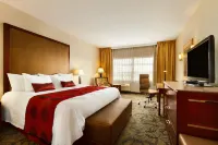 Poco Inn and Suites Hotel & Conference Centre Hotels in Pitt Meadows