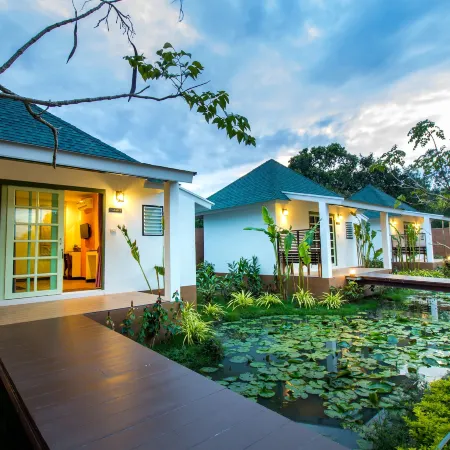 IP Plus Resort Chanthaburi - Halal Hotel